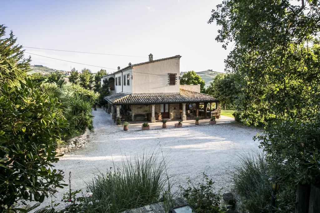 לינה וארוחת בוקר פינטו Agriturismo Col Morino מראה חיצוני תמונה